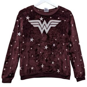 Wonder Woman Star Graphics Women's Burgundy Pullover Sweater Size S